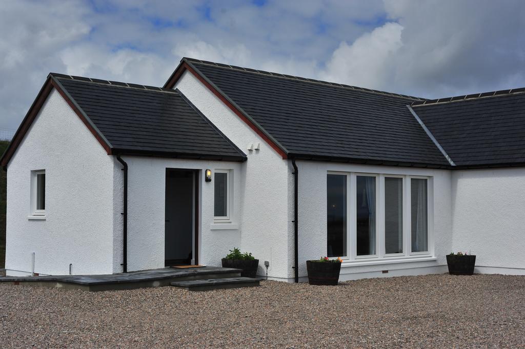 Hartaval & Baca Ruadh Apartment Staffin Exterior photo